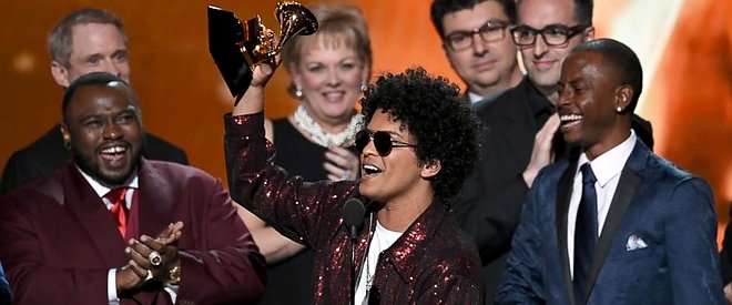 bruno-mars-grammy.jpg