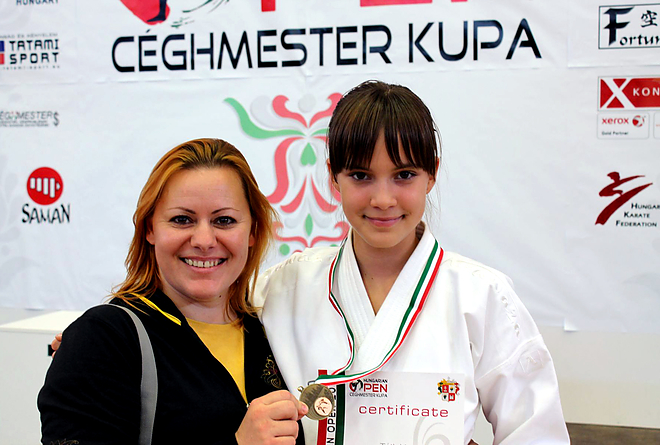 karate_vincze_tothvanda_141018.jpg