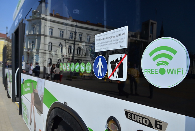 cng_busz_free_wifi_170331_vcs_21.jpg