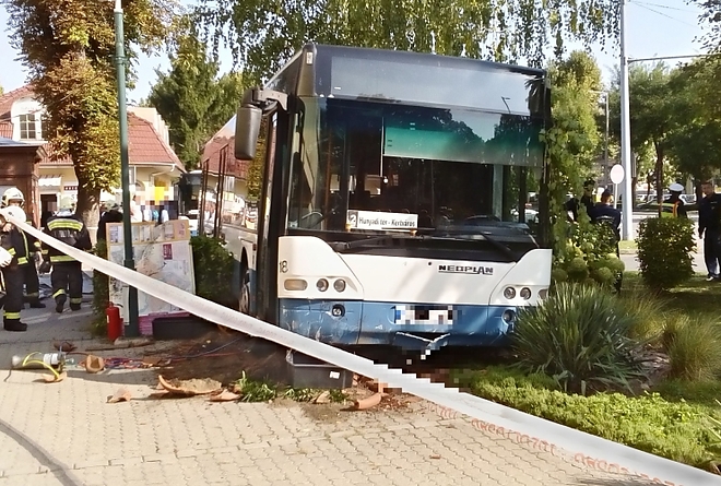 dombovar_buszbaleset.jpg