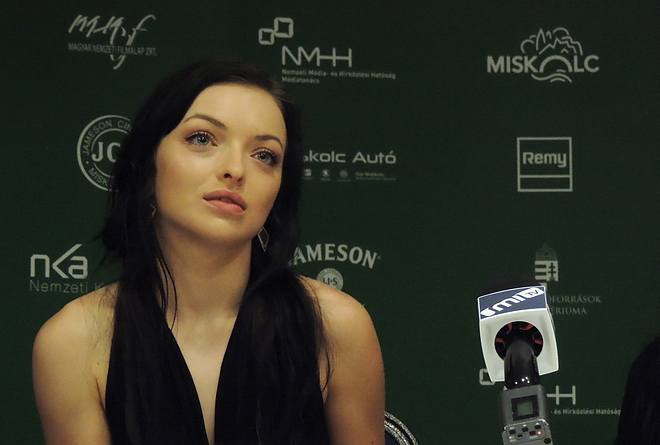 francesca_eastwood_170909_vcs_08.jpg