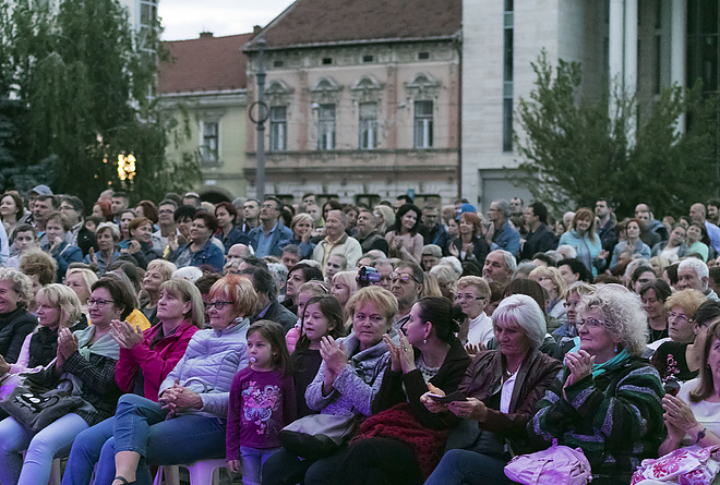 operafesztival_budapest_bar_20180614_bl_009_web.jpg