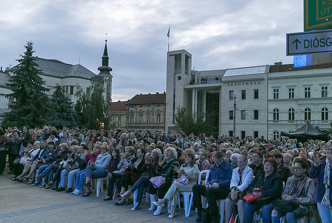 operafesztival_budapest_bar_20180614_bl_014_web.jpg