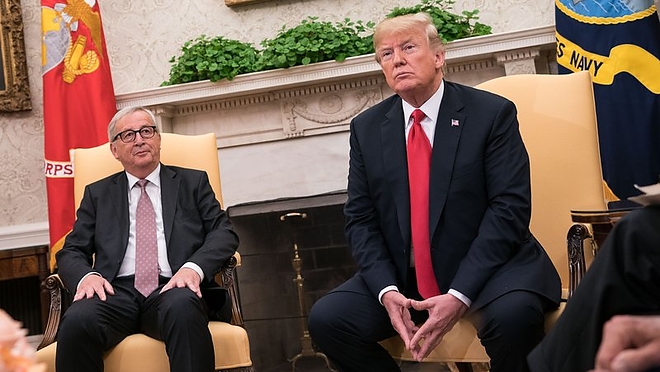 trump_juncker.jpg