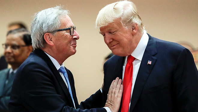 trumpjuncker.jpg